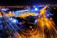 2018-01-06-nocny-lot-dronem-w-Bydgoszczy-przy-galerii-Galeria-Pomorska_006_HDR-DeNoiseAI-standard-SharpenAI-Motion