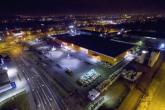 2018-01-06-nocny-lot-dronem-w-Bydgoszczy-przy-galerii-Galeria-Pomorska_225-DeNoiseAI-standard-SharpenAI-Standard