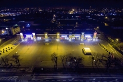 2018-01-06-nocny-lot-dronem-w-Bydgoszczy-przy-galerii-Galeria-Pomorska_281-DeNoiseAI-standard-SharpenAI-Standard