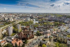 2024-04-06-lot-dronem-nad-kosciolem-Sw-Trojcy-w-Bydgoszczy_491-topaz-sharpen