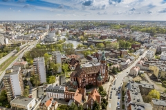 2024-04-06-lot-dronem-nad-kosciolem-Sw-Trojcy-w-Bydgoszczy_496-topaz-sharpen