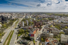 2024-04-06-lot-dronem-nad-kosciolem-Sw-Trojcy-w-Bydgoszczy_500-topaz-sharpen