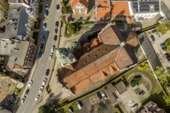 2024-04-06-lot-dronem-nad-kosciolem-Sw-Trojcy-w-Bydgoszczy_514-topaz-sharpen