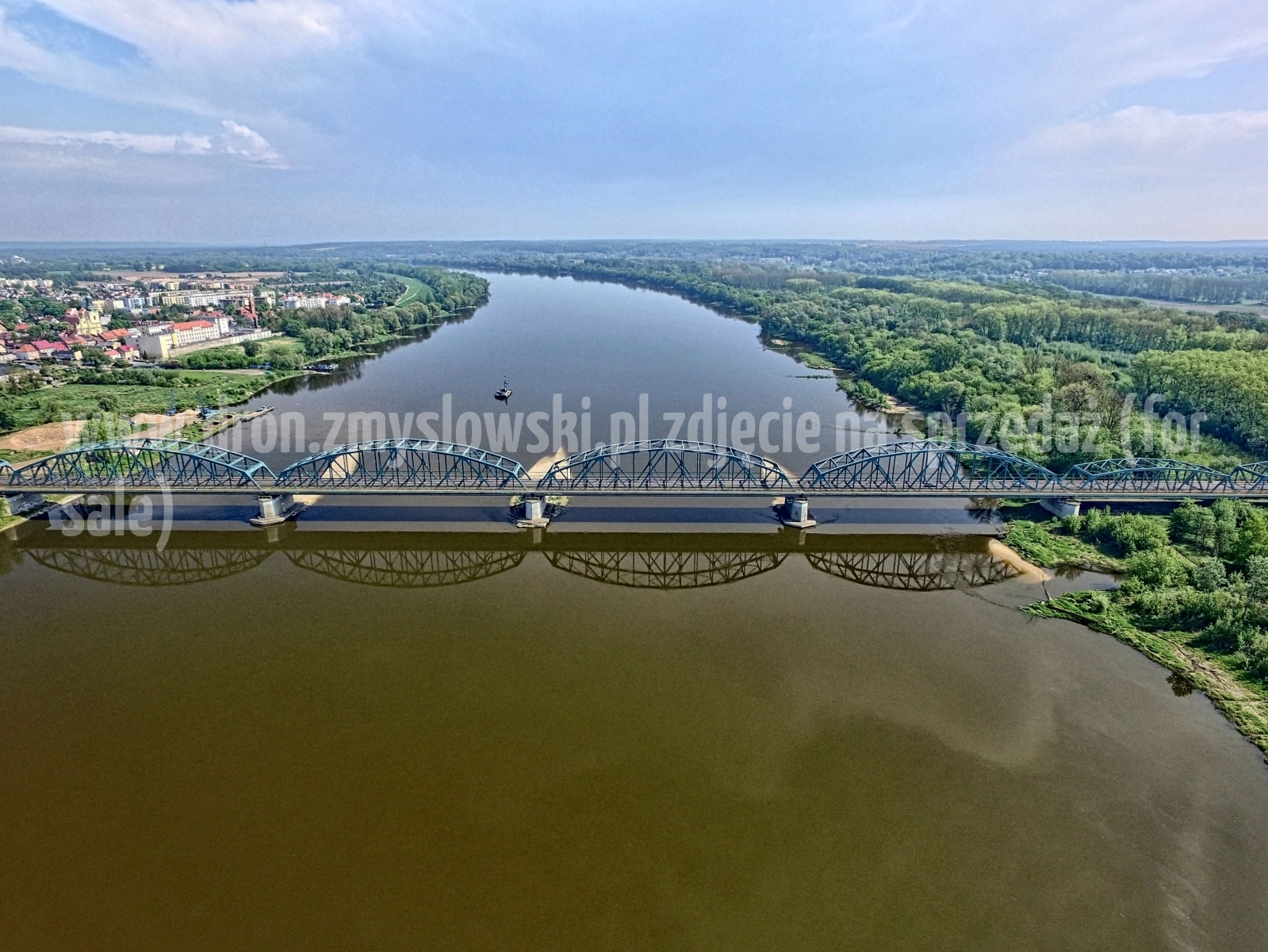 2018-05-03-lot-dronem-w-Bydgoszczy-przy-moscie-na-Wisle_002_HDR_wyprostowany_horyzont