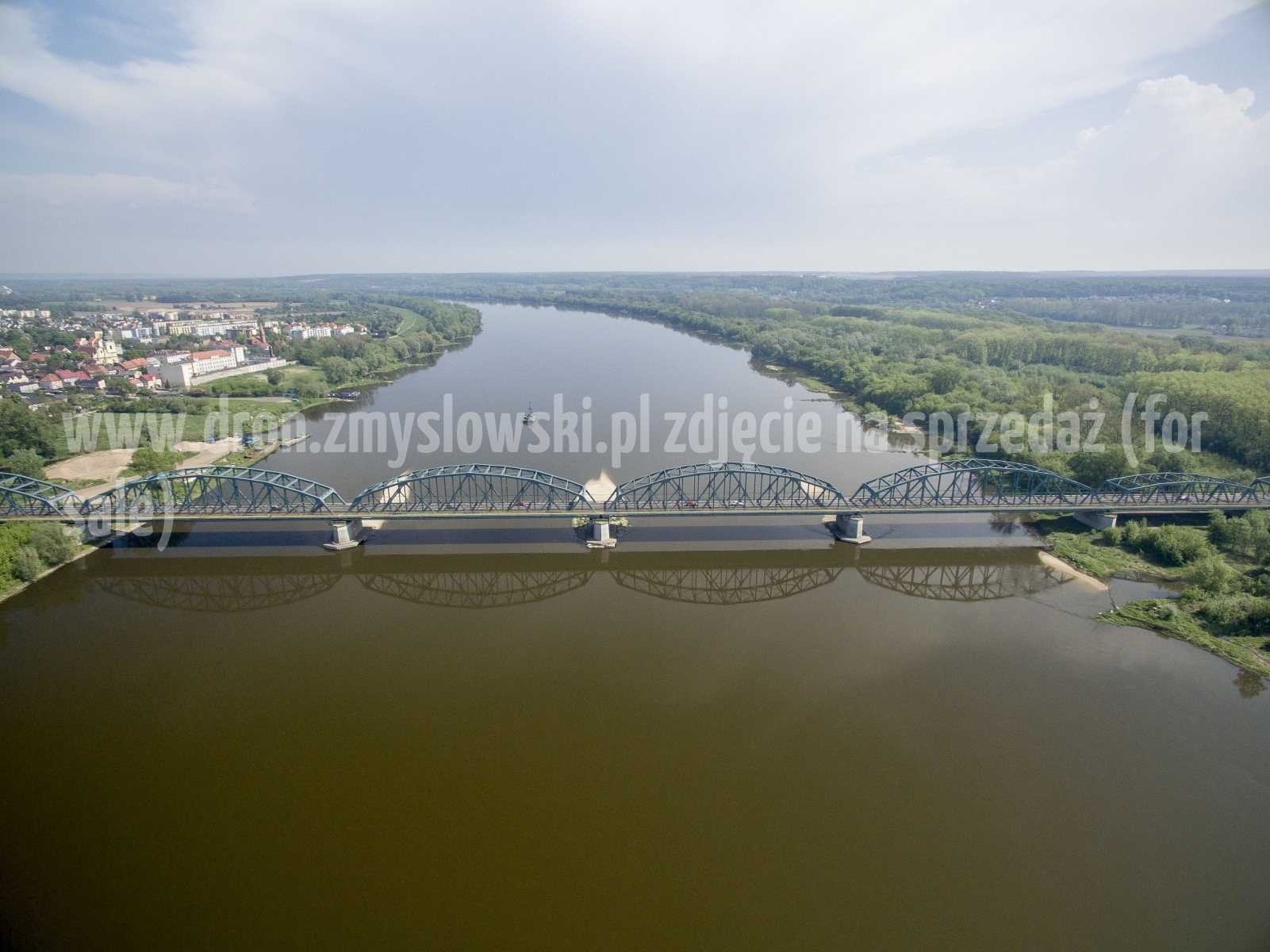 2018-05-03-lot-dronem-w-Bydgoszczy-przy-moscie-na-Wisle_153