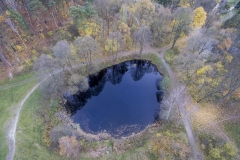 2017-11-12-lot-dronem-w-Myslecinku-gorka-dom-ekologicznymostek-kolo-gorki-myslecinskiej_080