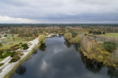 2017-11-13-lot-dronem-w-Myslecinku-petla-autobusowa-pomost-mostek-zakochanych_070_wyprostowany_horyzont