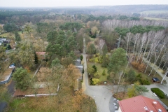 2017-11-18-lot-dronem-w-Myslecinku-zoo-akwarium-terrarium-dzialki-park-dinozaurow-sciezka-rowerowa_061