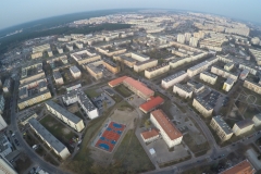 2016-04-03-lot-dronem-na-Sandomierskiej-przy-kosciele-w-Bydgoszczy-024