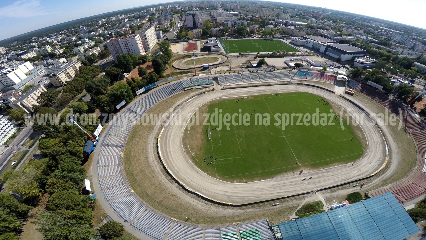 2015-08-22-dron-nad-stadionem-Polonii-Bydgoszcz-006