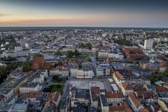 2025-08-16-lot-dronem-na-slubie-w-Bydgoszczy_466-topaz-denoise-sharpen