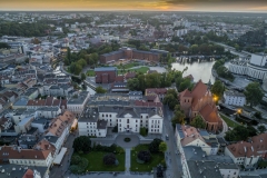 2025-08-16-lot-dronem-na-slubie-w-Bydgoszczy_478-topaz-denoise-sharpen