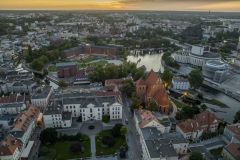 2025-08-16-lot-dronem-na-slubie-w-Bydgoszczy_483-topaz-denoise-sharpen