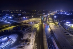 2018-01-17-nocny-lot-dronem-w-Bydgoszczy-na-ul.-Armii-Krajowej-024-DeNoiseAI-standard-SharpenAI-Motion