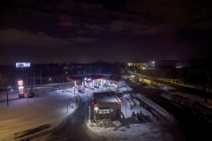 2018-01-17-nocny-lot-dronem-w-Bydgoszczy-na-ul.-Armii-Krajowej-058-DeNoiseAI-standard-SharpenAI-Motion