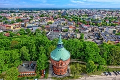 2018-05-01-lot-dronem-w-Bydgoszczy-przy-wiezy-cisnien-na-ul-Filareckiej_014_HDR_LUT2_wyprostowany_horyzont