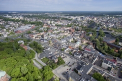 2018-05-01-lot-dronem-w-Bydgoszczy-przy-wiezy-cisnien-na-ul-Filareckiej_046_wyprostowany_horyzont