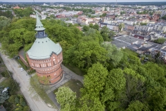2018-05-01-lot-dronem-w-Bydgoszczy-przy-wiezy-cisnien-na-ul-Filareckiej_093_wyprostowany_horyzont