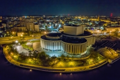 2023-04-30-nocny-lot-dronem-w-Bydgoszczy-nad-Starym-Rynkiem-Wyspa-Mlynska-i-Mostowa_064-topaz-denoise-sharpen