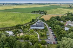 2024-06-21-lot-dronem-na-slubie-w-Unislawiu-i-Chelmzy_317-topaz-sharpen
