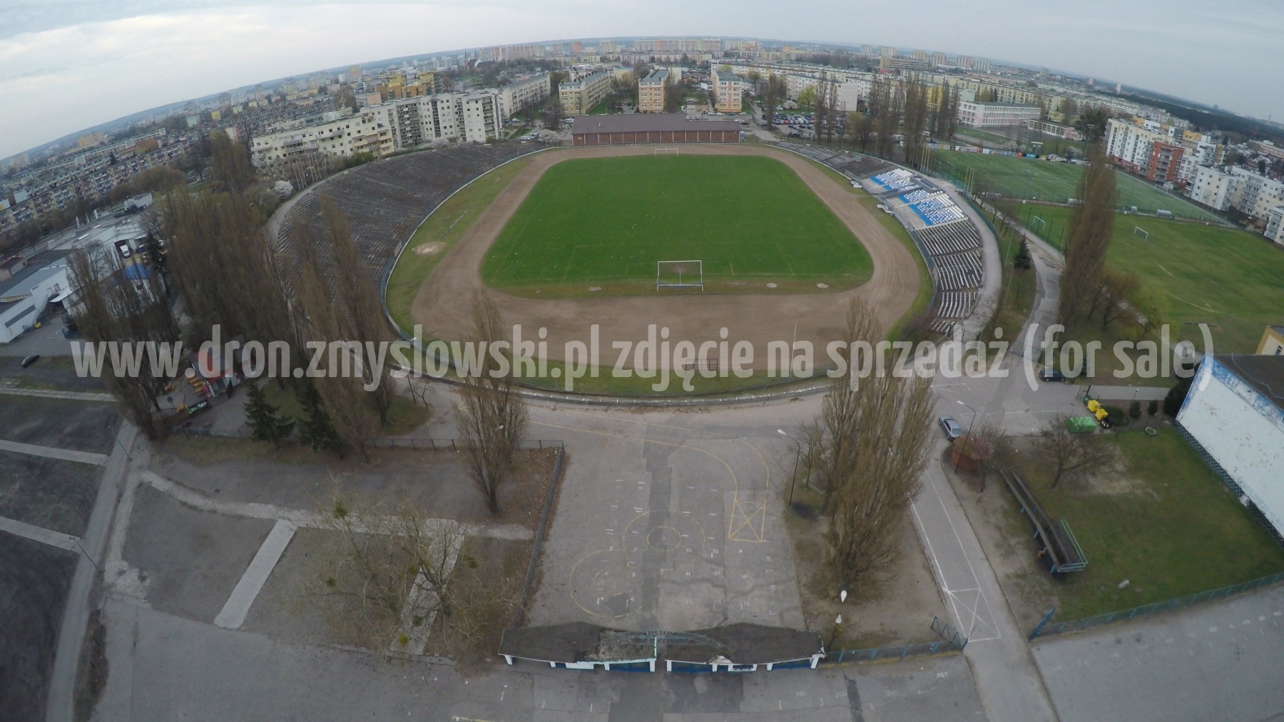 2016-04-09-lot-dronem-nad-stadionem-Chemika-Bydgoszcz-003
