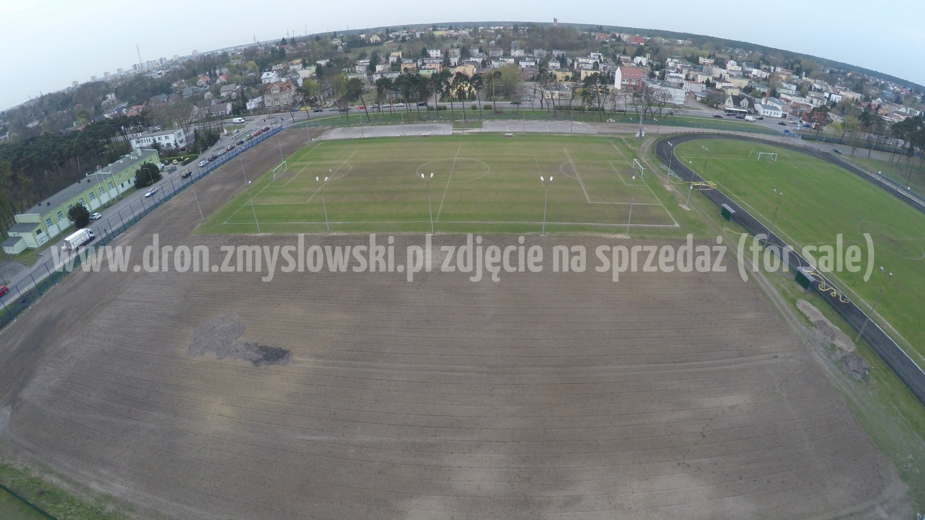 2016-04-12-lot-dronem-nad-stadionem-Gwiazdy-Bydgoszcz-001
