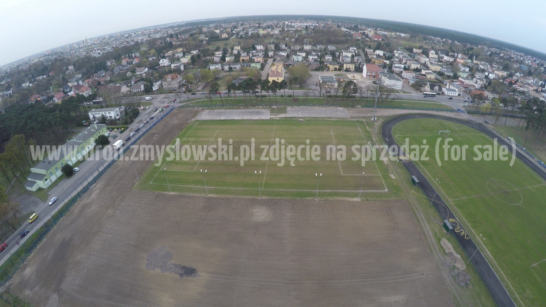 2016-04-12-lot-dronem-nad-stadionem-Gwiazdy-Bydgoszcz-002