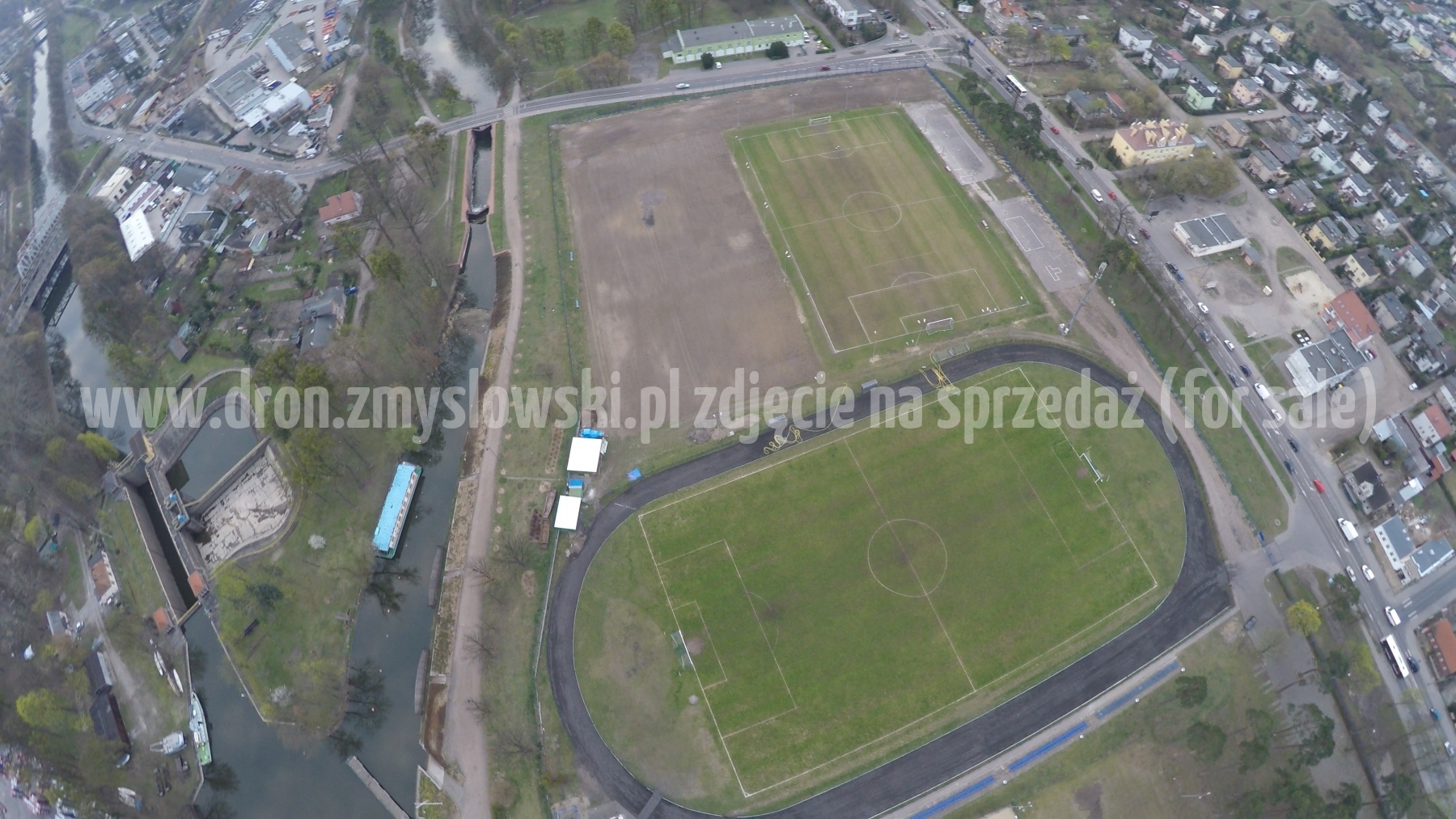 2016-04-12-lot-dronem-nad-stadionem-Gwiazdy-Bydgoszcz-009