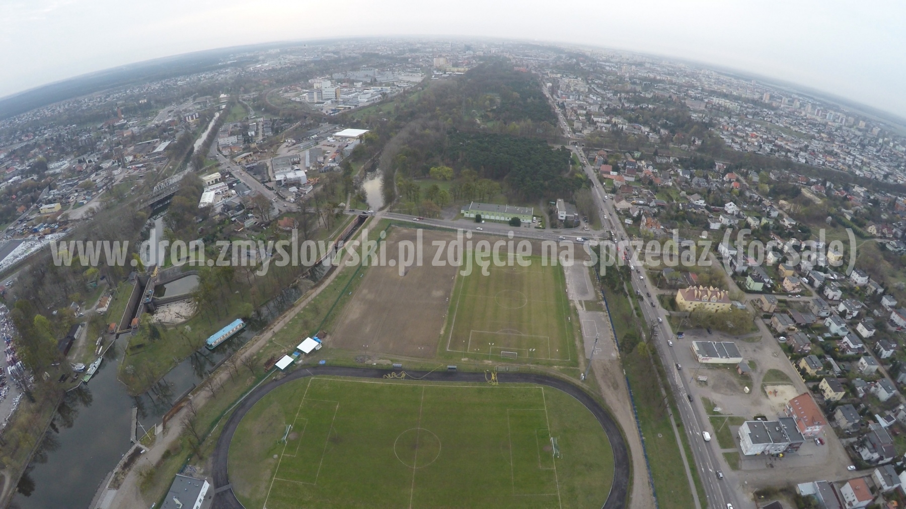 2016-04-12-lot-dronem-nad-stadionem-Gwiazdy-Bydgoszcz-025