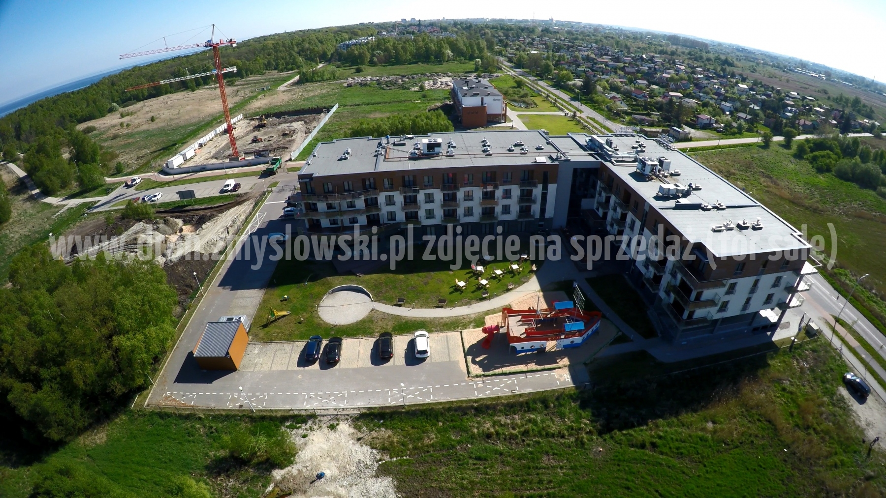 2016-05-10-lot-dronem-w-Kolobrzegu-nasz-hotel-001_024