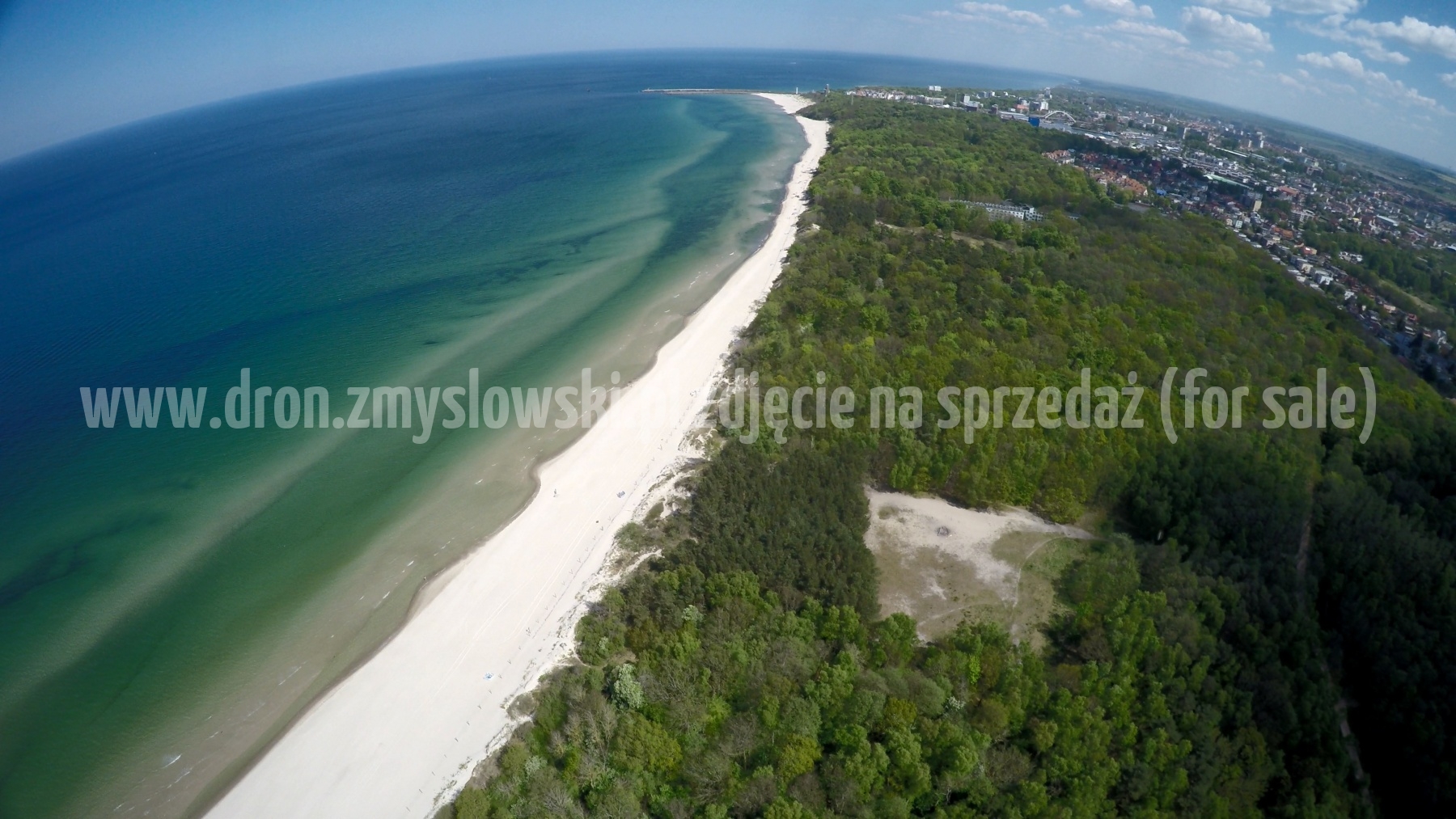 2016-05-10-lot-dronem-w-Kolobrzegu-nad-hotel-tuz-nad-brzegiem-morza-001_009