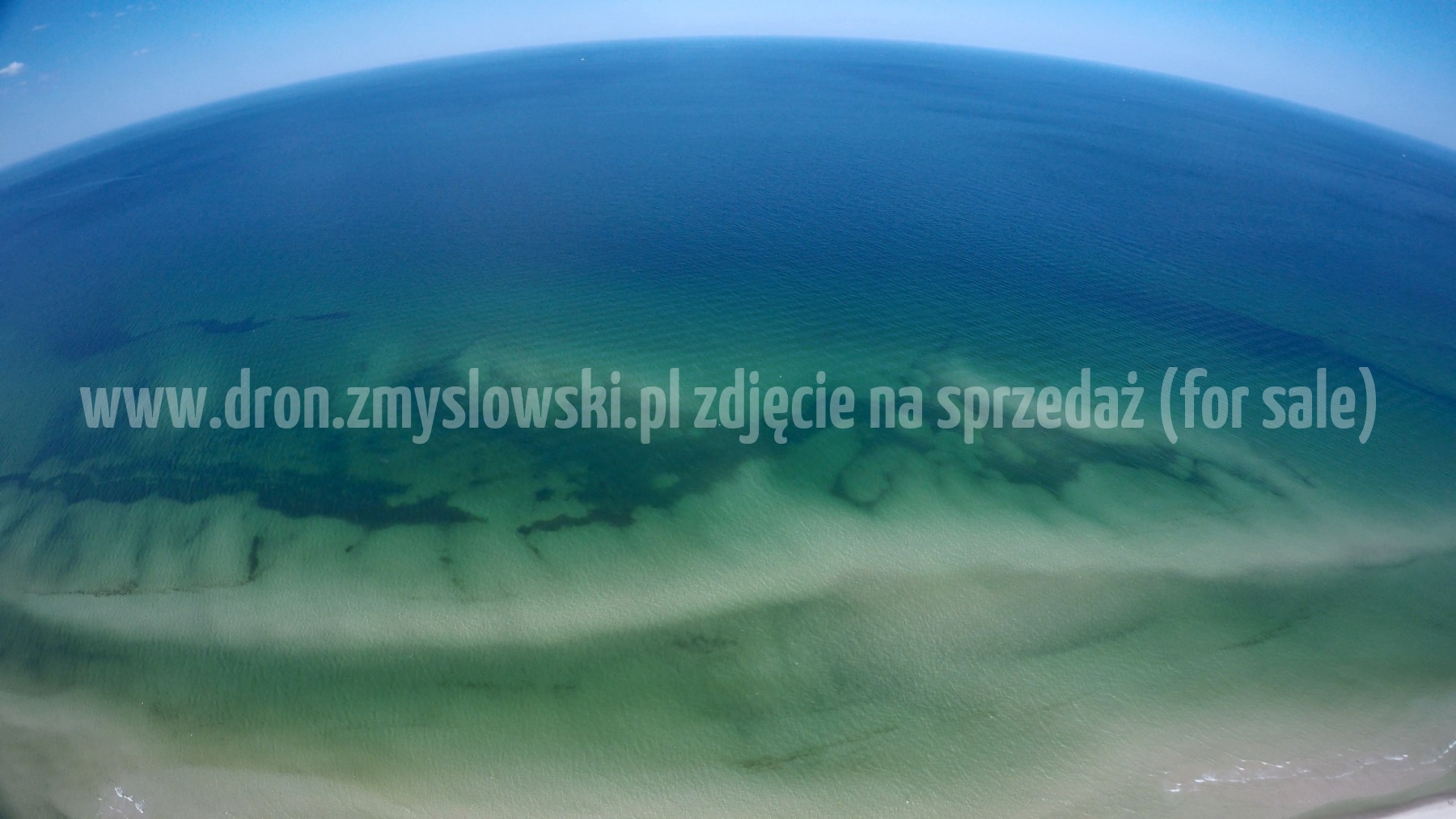 2016-05-10-lot-dronem-w-Kolobrzegu-nad-hotel-tuz-nad-brzegiem-morza-001_015