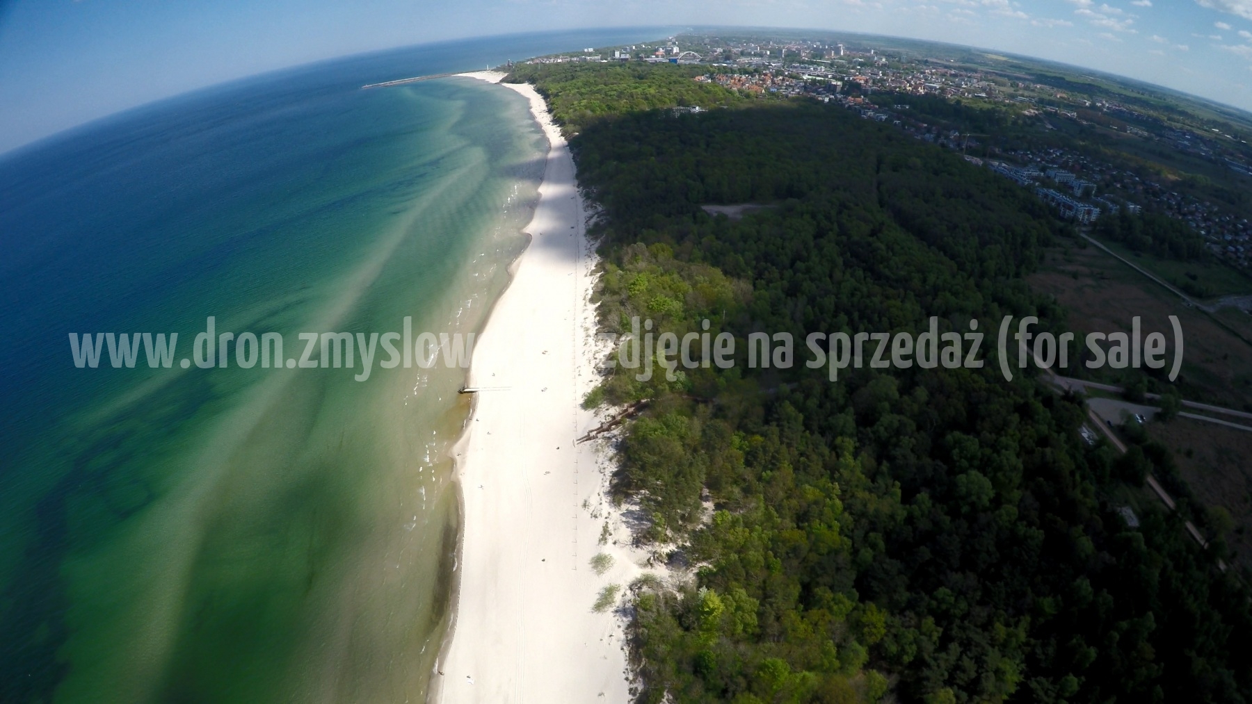 2016-05-10-lot-dronem-w-Kolobrzegu-nad-hotel-tuz-nad-brzegiem-morza-001_024