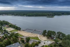2024-06-22-lot-dronem-na-slubie-w-Wierzchucinie-Krolewskim-i-Koronowie_512-topaz-sharpen