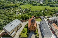 2024-06-01-lot-dronem-na-slubie-w-Chelmnie_777-topaz-sharpen