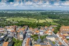 2024-06-01-lot-dronem-na-slubie-w-Chelmnie_895-topaz-sharpen