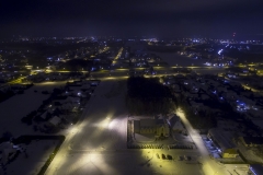 2018-01-17-nocny-lot-dronem-w-Niemczu-przy-kosciele-NMP-025