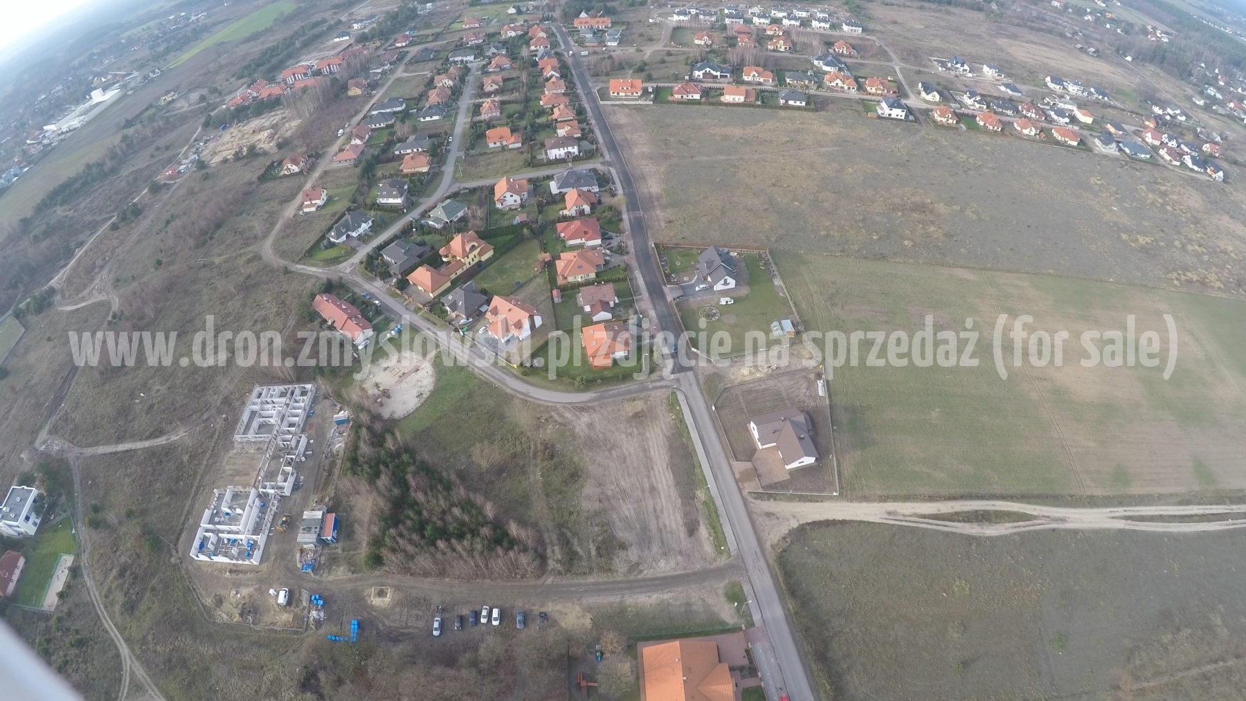 2015-12-05-lot-dronem-przy-Chatce-Puchatka-w-Osielsku-016