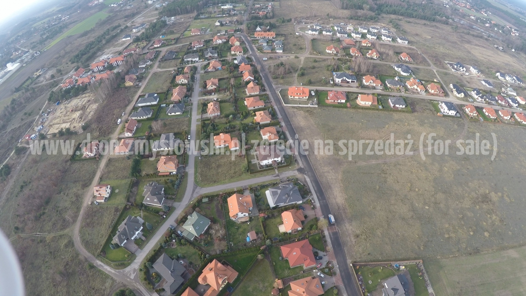 2015-12-05-lot-dronem-przy-Chatce-Puchatka-w-Osielsku-018