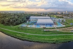 2017-08-02-lot-dronem-w-Poznaniu-przy-jeziorze-Maltanskim-i-aquaparku-Termy-panorama_04_HDR