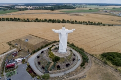 2019-07-07-lot-dronem-w-Swiebodzinie-nad-pomnikiem-Jezusa_012