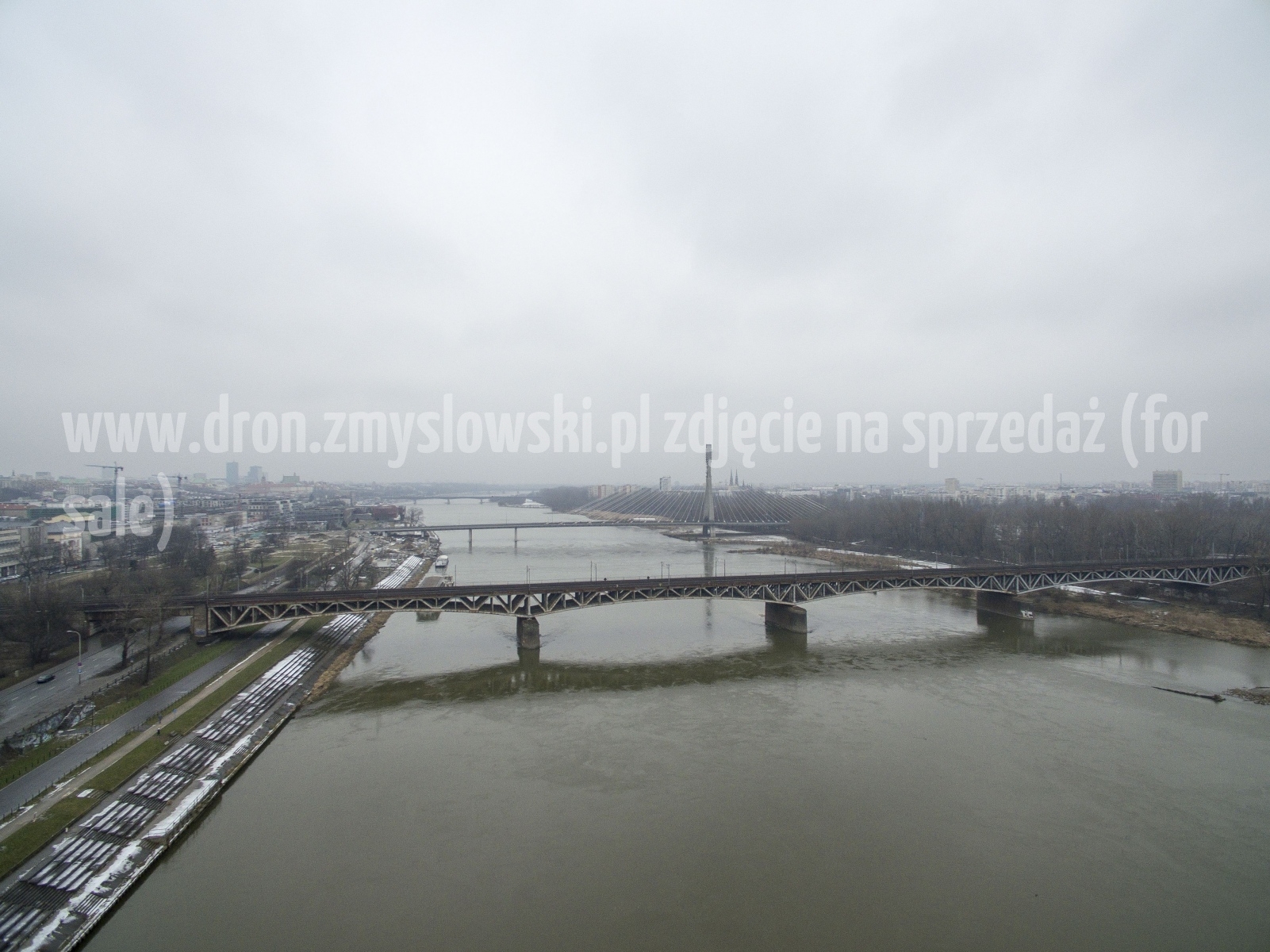 2018-02-17-lot-dronem-w-Warszawie-przy-Stadionie-Narodowym-PGE-Arena_042_wyprostowany_horyzont