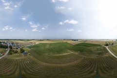 2024-06-30-lot-dronem-w-Lavendogrodzie-Krolewskim_panorama_002