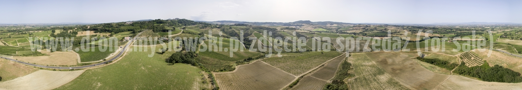 02-lot-dronem-we-Wloszech-w-okolicach-Montepulciano_001_panorama