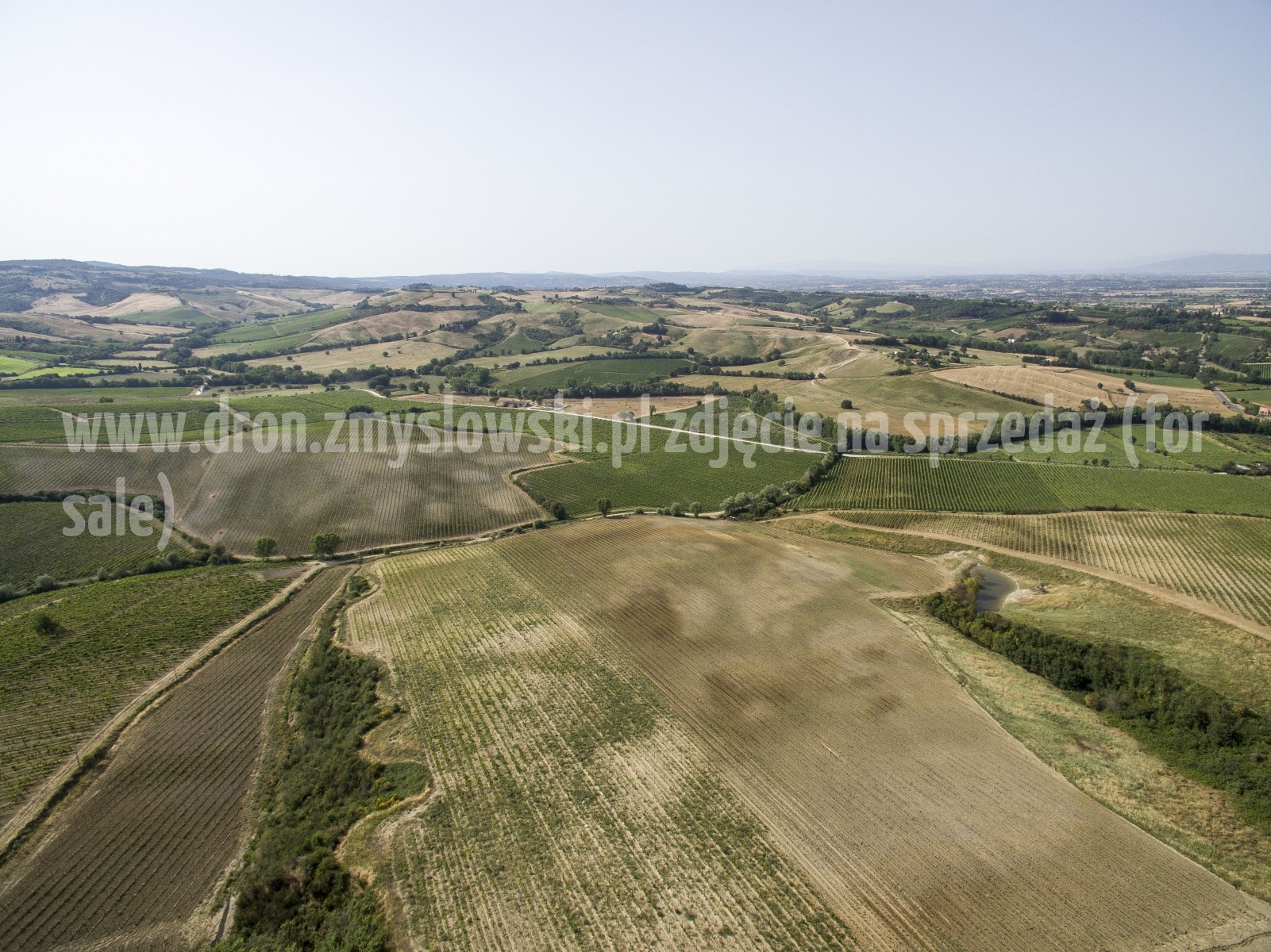 02-lot-dronem-we-Wloszech-w-okolicach-Montepulciano_012_wyprostowany_horyzont