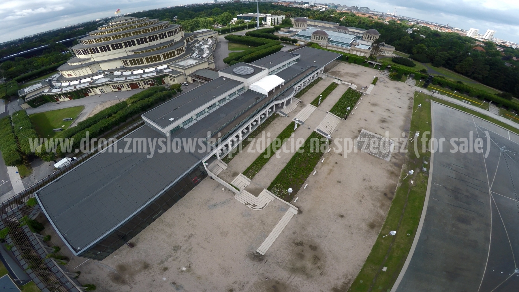 2015-07-15-Wroclaw-dzien-5-dron-nad-Hala-Stulecia-009