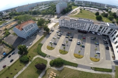 2015-07-12-dron-we-Wroclawiu-nad-hotelem-Campanile-003