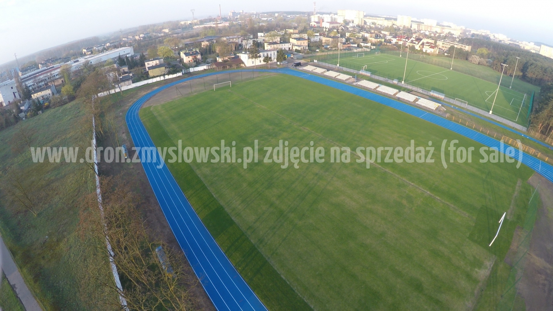 2016-04-16-lot-dronem-na-ulicy-Sielskiej-Zawisza-Bydgoszcz-002_004